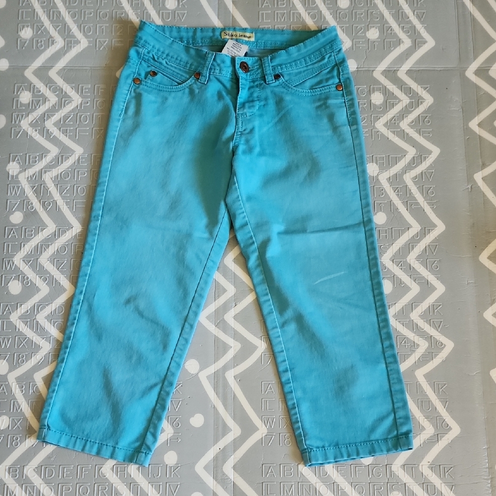 Turquoise Capris - Picture 1 of 5
